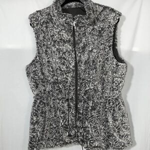 Reversible vest 
